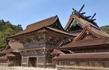 出雲大社の巨大神殿は実在したのか？ 古代建築の謎に迫る